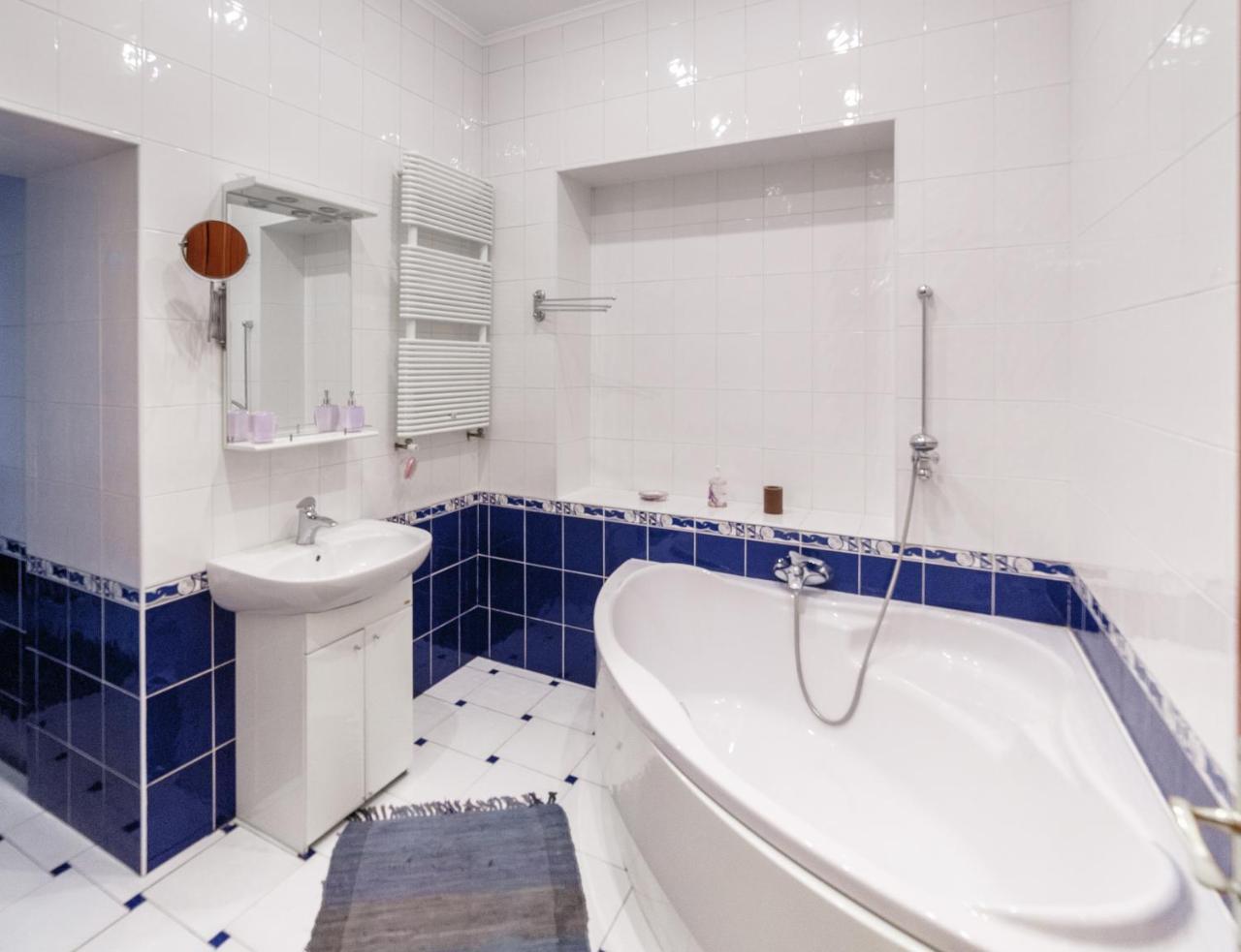 Grand Lviv Apartment I מראה חיצוני תמונה