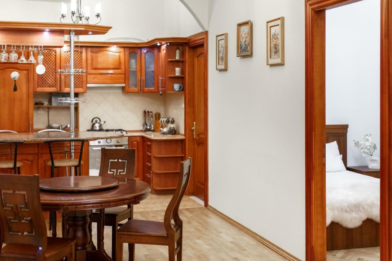 Grand Lviv Apartment I מראה חיצוני תמונה